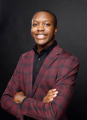 Kagan Word Headshot-2-1-1-1